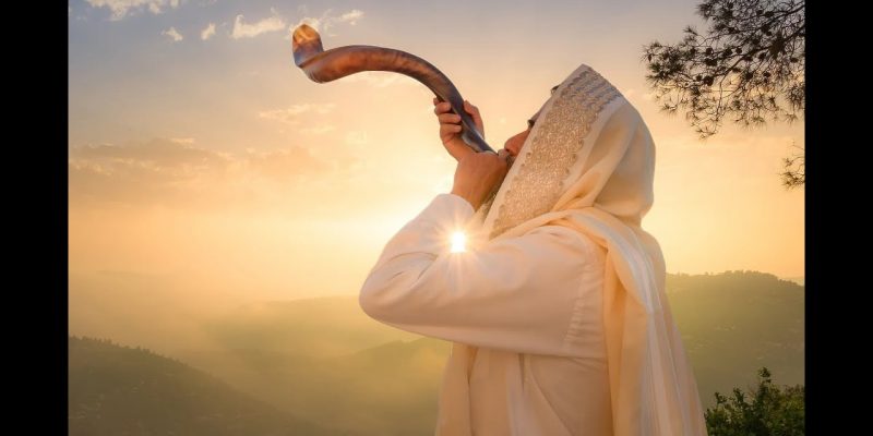 high holidays, joy and awe, RTT, transformational journey, simchas hachayim, turning sorrow into happiness, joy and pain